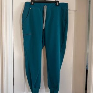 Figs women's Zamora joggers xl regular length gently worn